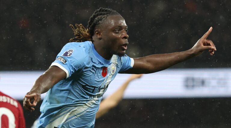 Jeremy Doku set for improved terms after agreeing to long-term Manchester City extension