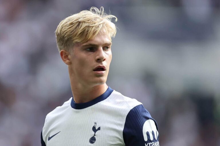 Forest turn to Lucas Bergvall amid impending Anderson exit