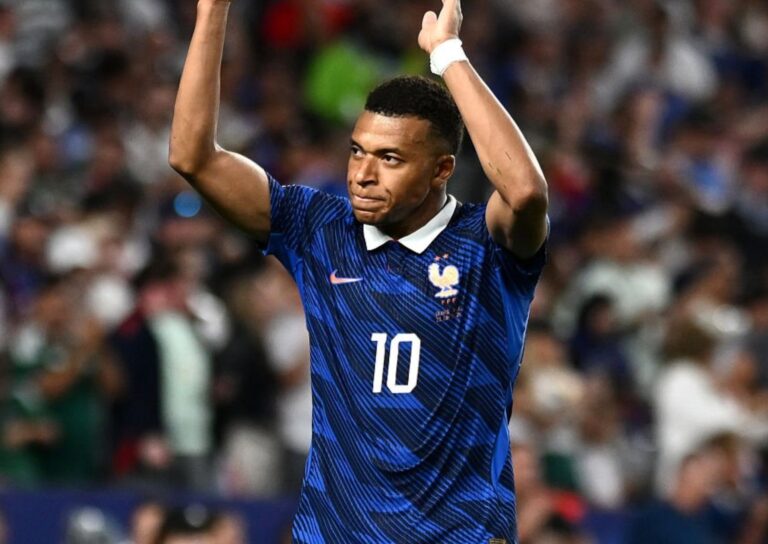 Mbappé ties Klose, chases Messi on 100th French cap
