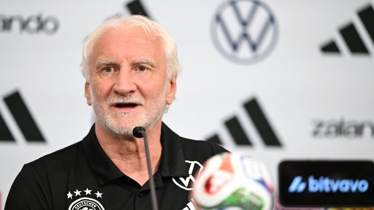 Rudi Völler calm amid Germany’s setback in Ecuador defeat