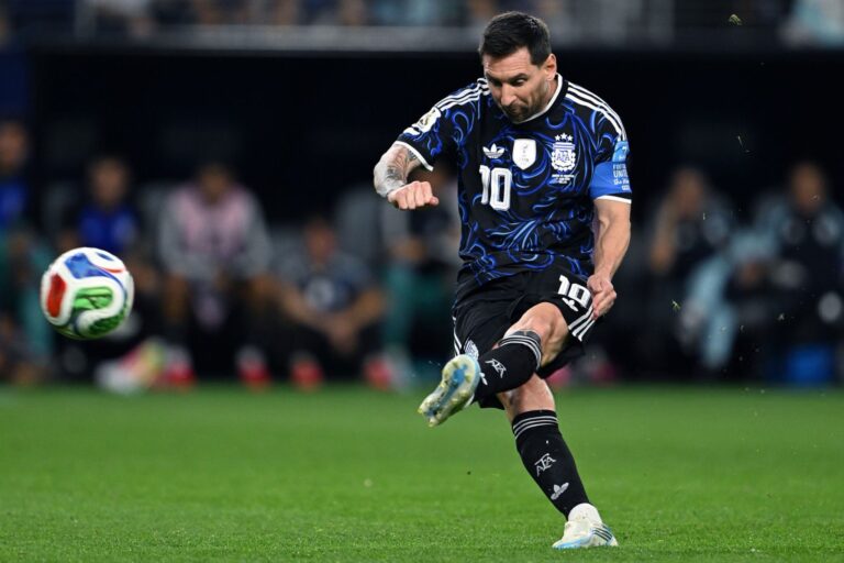 Lionel Messi equals World Cup free-kick Record in Jordan victory