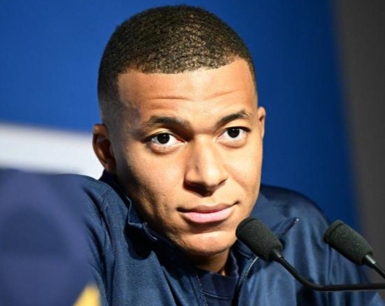 Mbappé cautions FIFA over mandatory World Cup stoppages