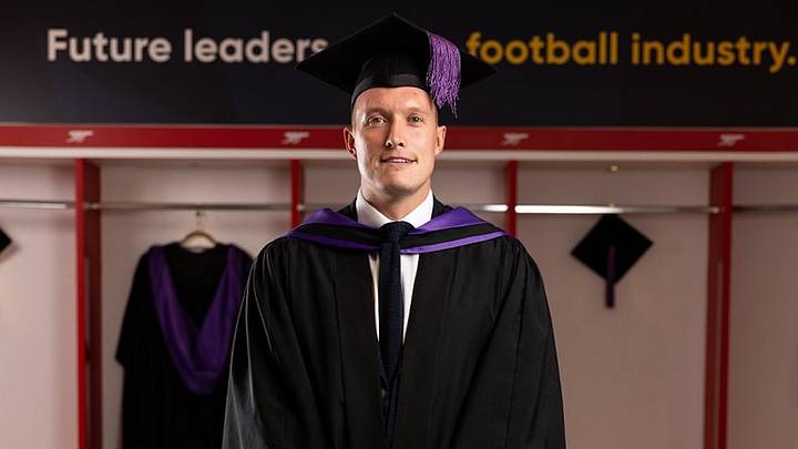 What percentage of academy footballers make it pro?