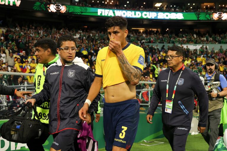 Piero Hincapié sees red for mouth-covering as Ecuador exits World Cup
