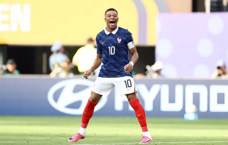 Kylian Mbappé shatters World Cup record with 10th bracket goal