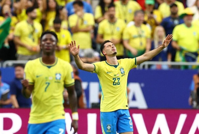 Martinelli makes World Cup history with stoppage-time winner vs Japan