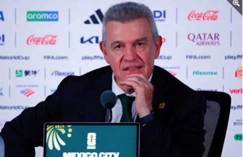 Javier Aguirre fumes at 6-hour World Cup kick-off change for England clash