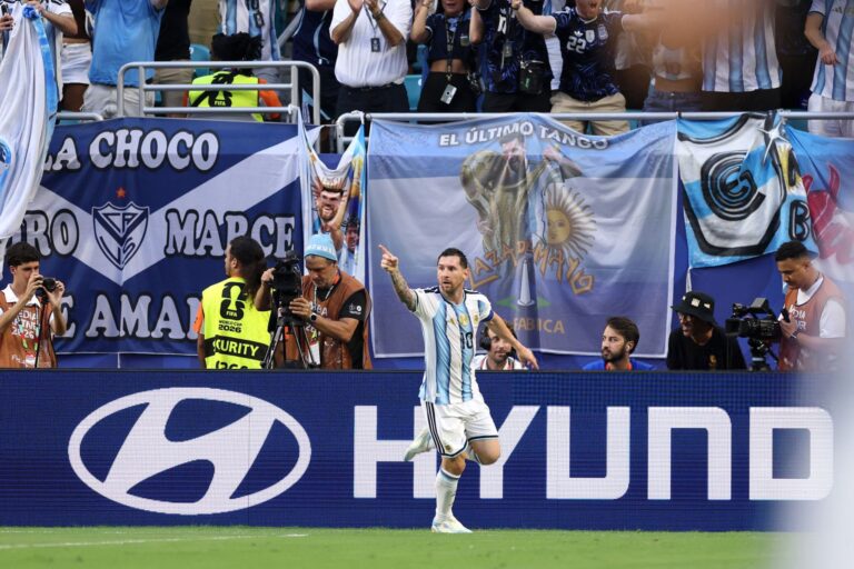 Unstoppable Lionel Messi shatters World Cup scoring streak record