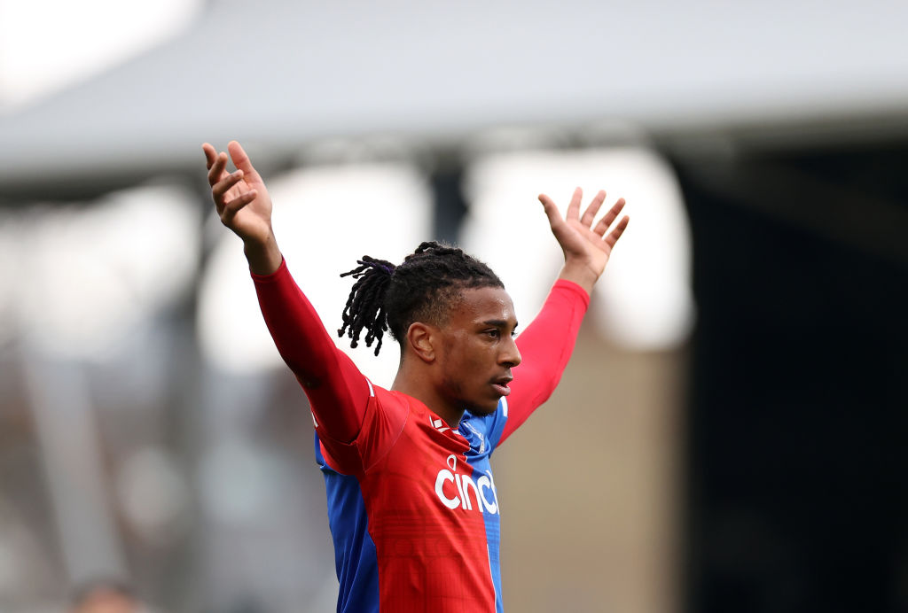 What percentage of academy footballers make it pro?