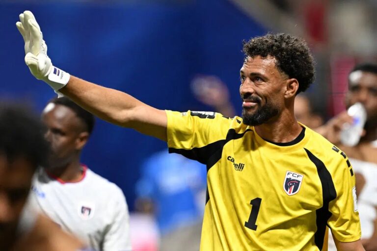 Vozinha leaves Colo-Colo hanging after late U-turn