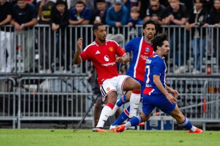 Tielemans & Santos start: Confirmed lineup for Hull City vs. Man United