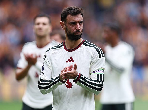 ‘Keep your mouth shut’ – Paul Scholes launches brutal attack on Bruno Fernandes