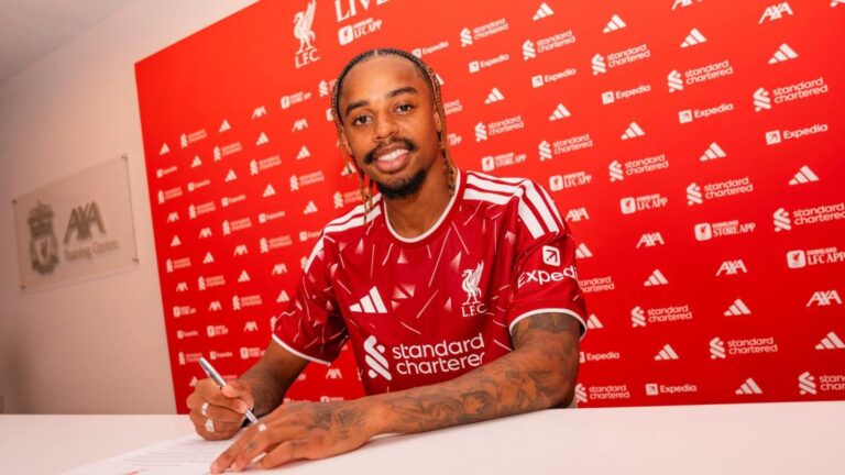 Bradley Barcola joins Liverpool in £123m deal from PSG
