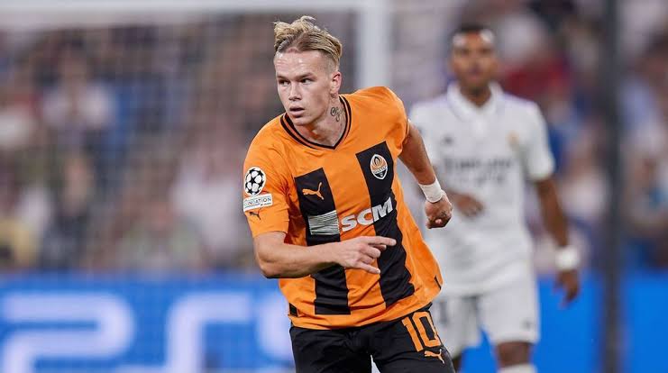 Mudryk wanted Arsenal over Chelsea before £89m move, Shakhtar Chief reveals